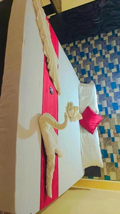 Ashok Royal Hotel - プリ エクステリア 写真